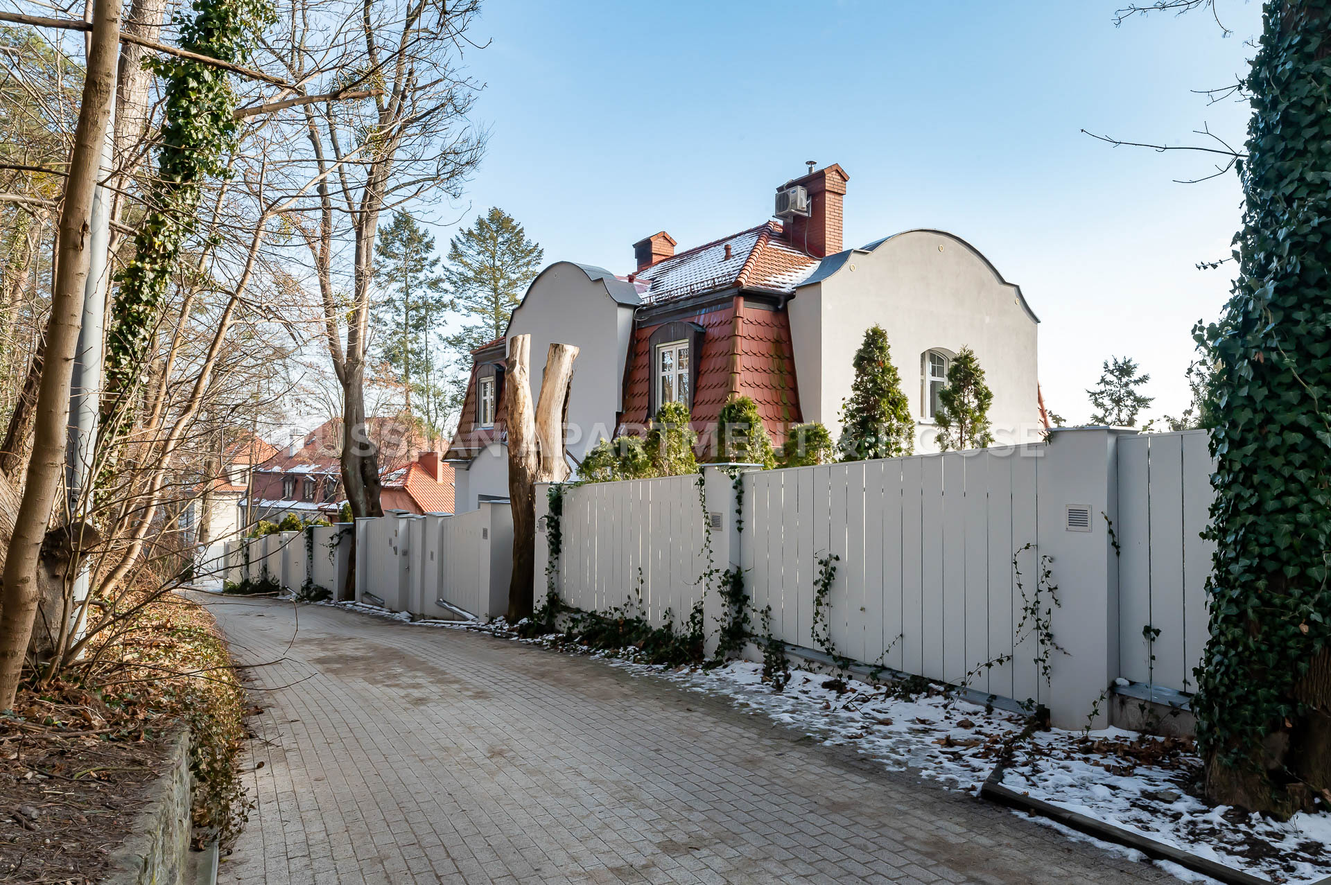  Ulica Stanisława Moniuszki | RUSSJAN Apartment & House