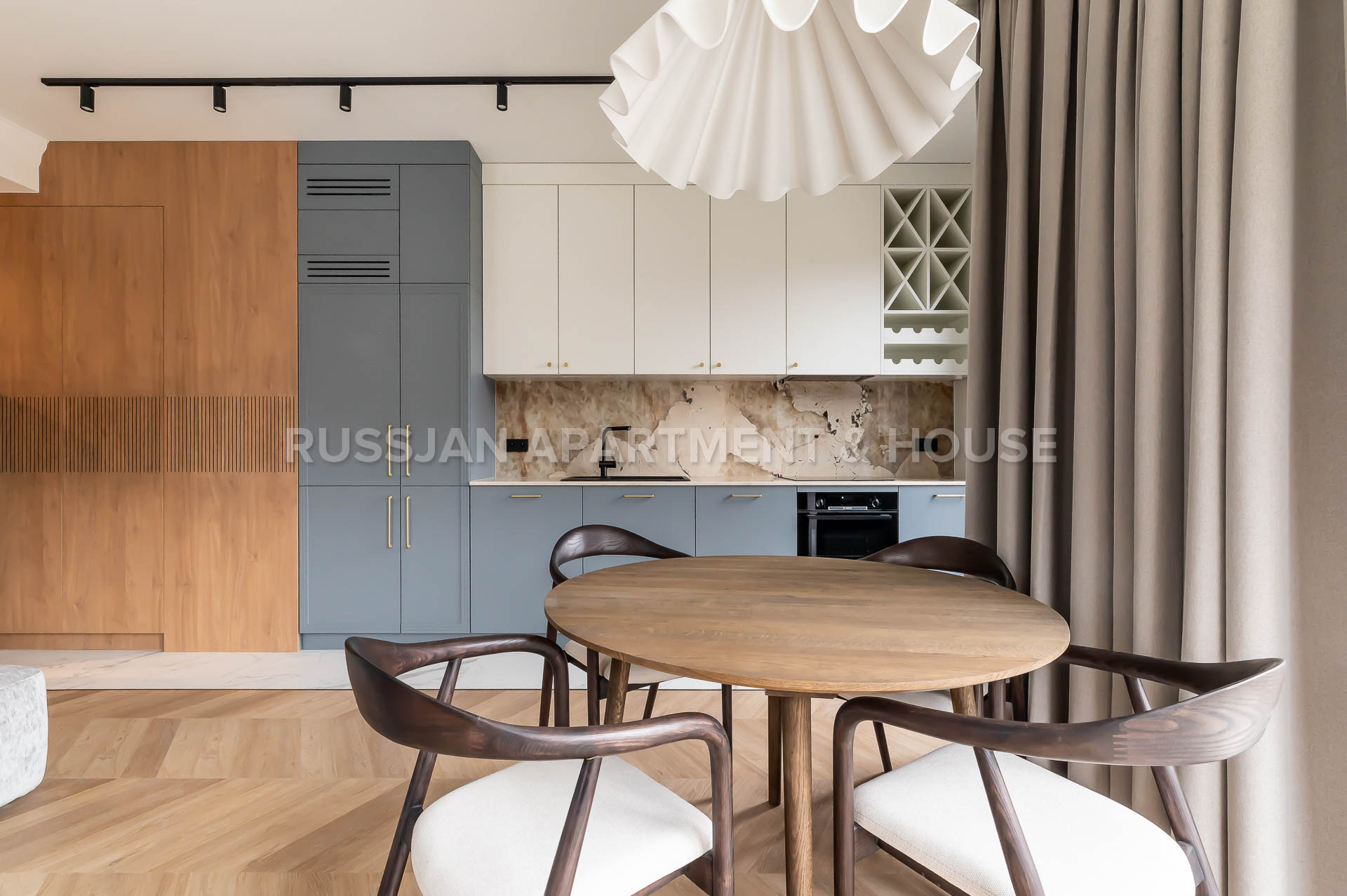 Apartament Gdańsk - Oliwa  z tarasem parking w garażu 71 m2