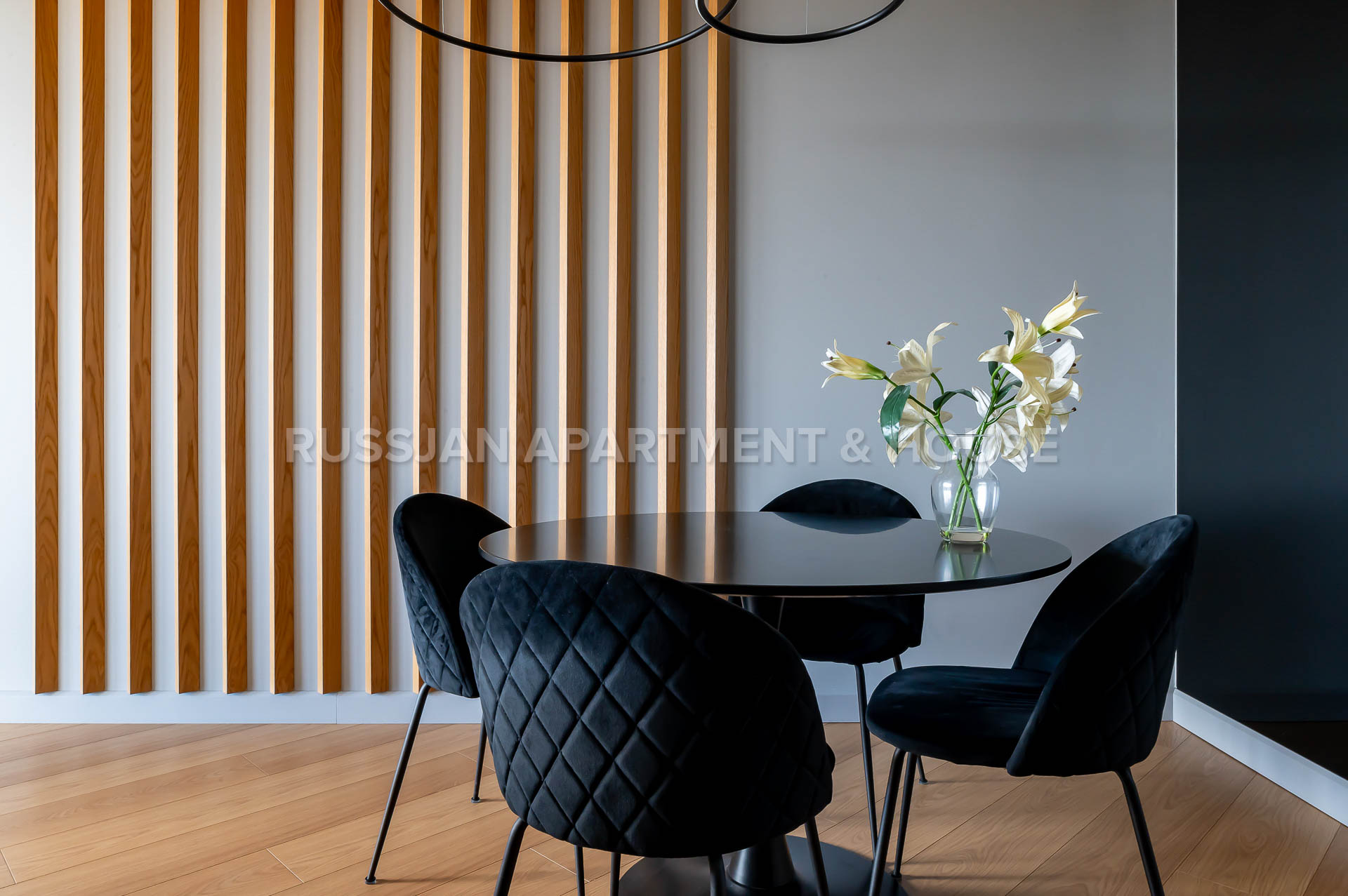  Ulica Lecha Kaczyńskiego | RUSSJAN Apartment & House