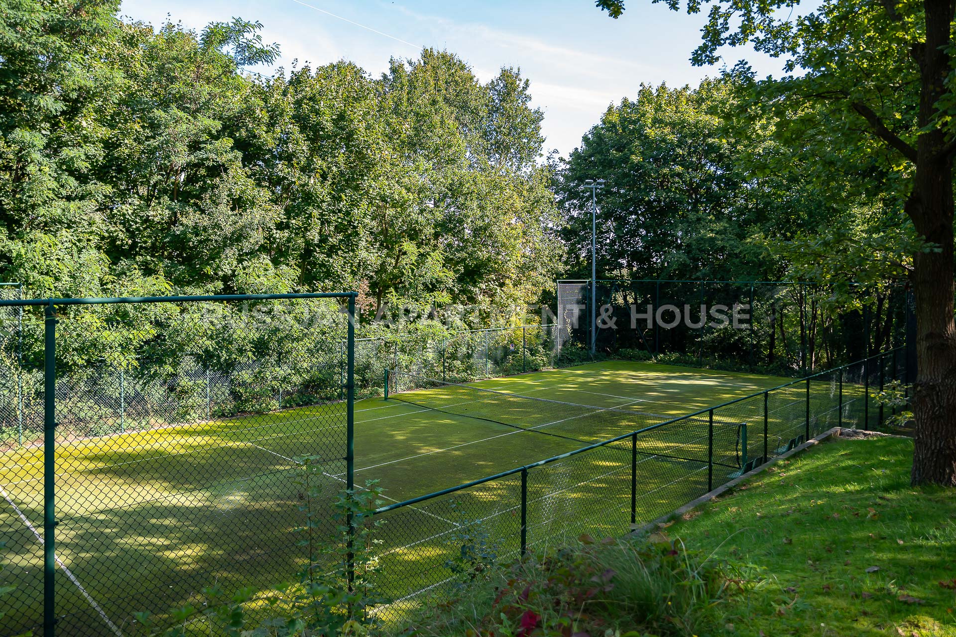 z balkonem parking w garażu 45,13 m2