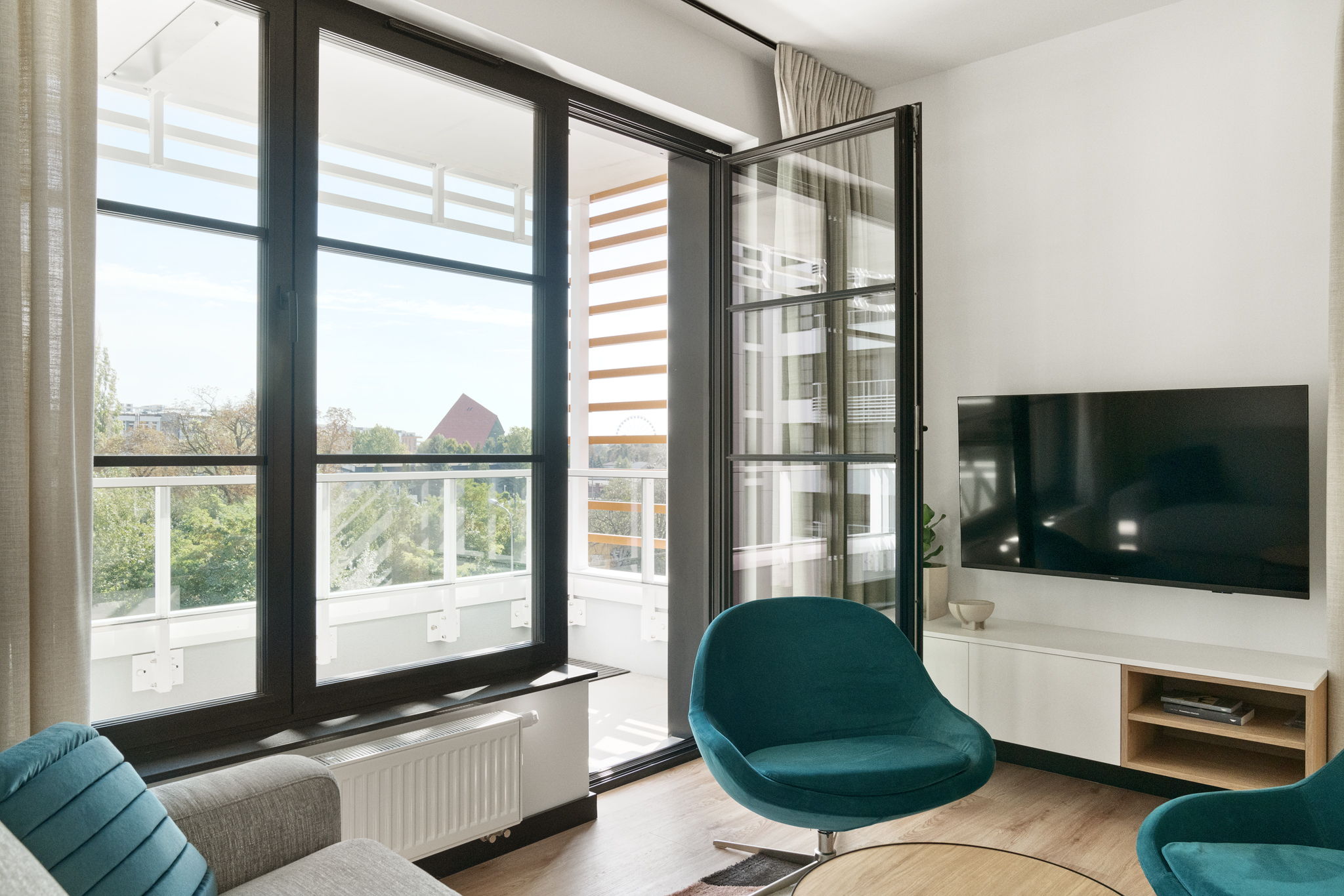  Ulica Ks. Jerzego Popiełuszki | RUSSJAN Apartment & House