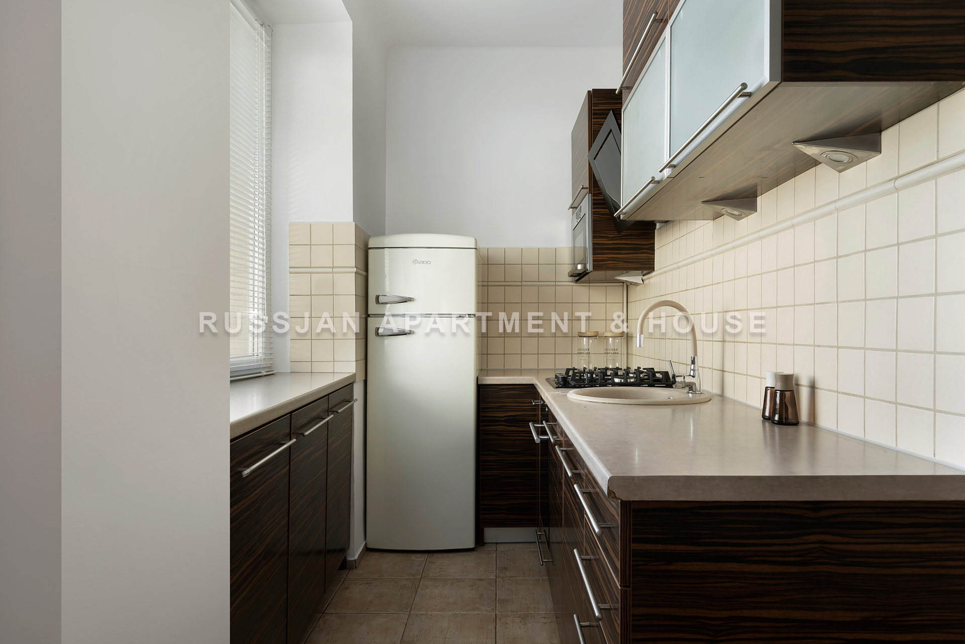 Ulica Śląska | RUSSJAN Apartment & House