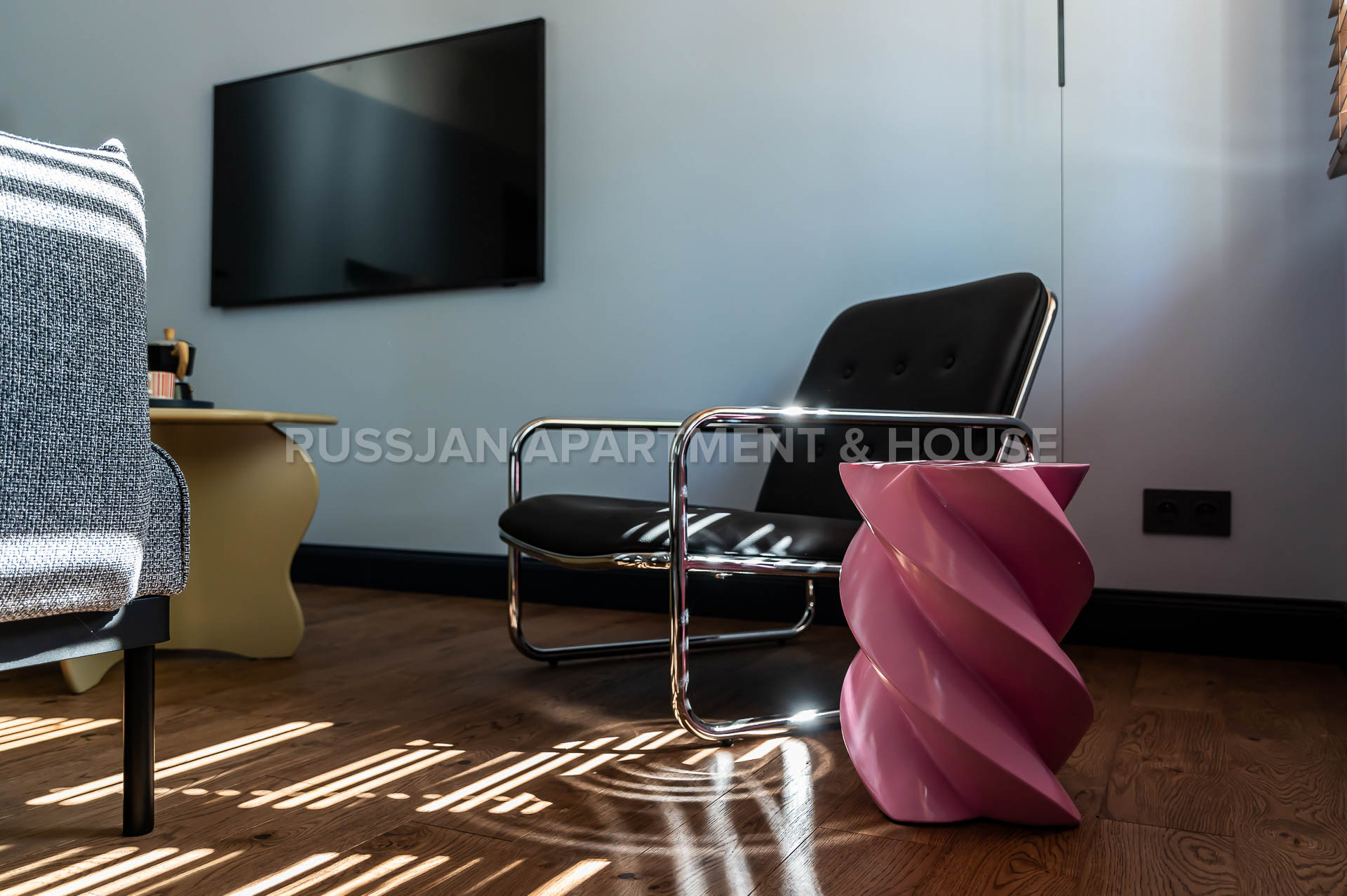  Ulica Józefa Wybickiego | RUSSJAN Apartment & House