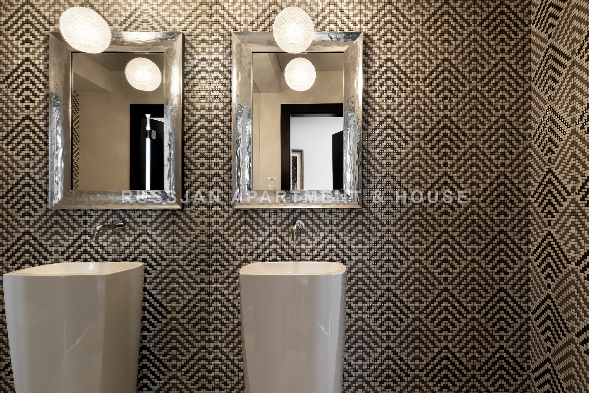 APARTAMENT GDAŃSK ŚRÓDMIEŚCIE Ulica Chmielna | RUSSJAN Apartment & House