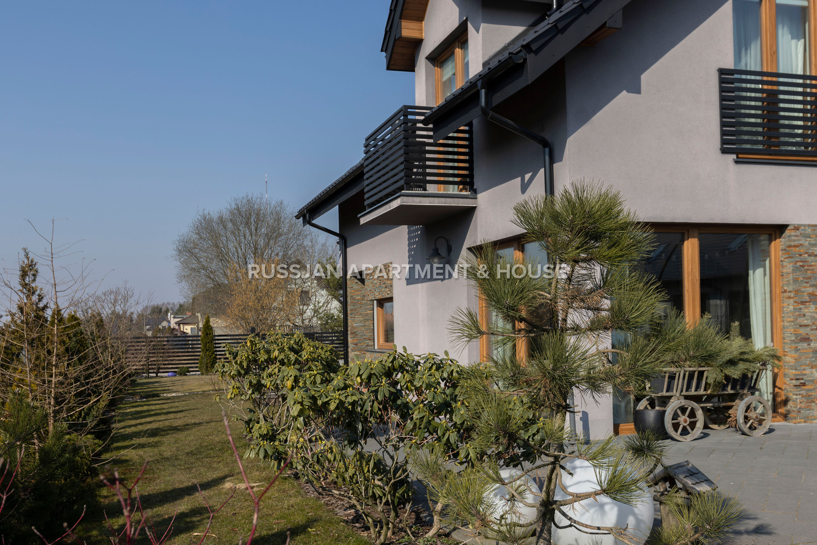 HOUSE GDAŃSK OSOWA z balkonem, tarasem 168 m2