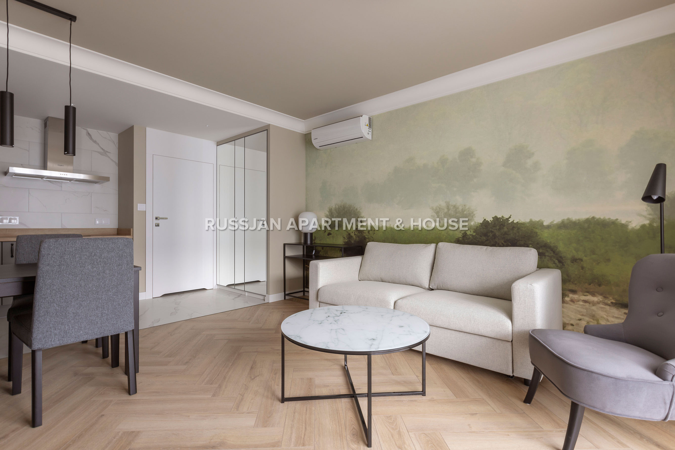 APARTAMENT GDAŃSK ŚRÓDMIEŚCIE Ulica Angielska Grobla | RUSSJAN Apartment & House