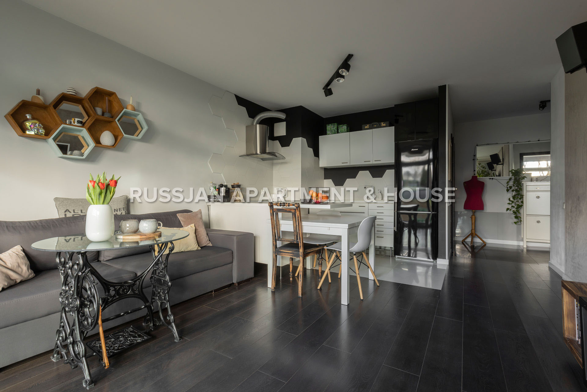 Apartment Gdynia Mały Kack Ulica Strzelców | RUSSJAN Apartment & House