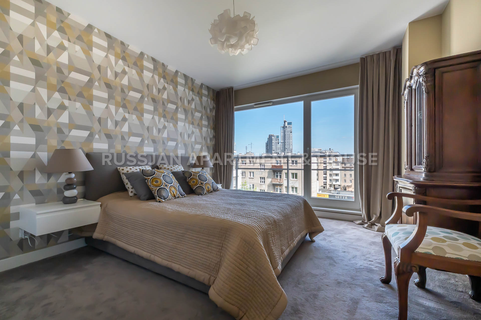 Apartament Gdynia Śródmieście - Eleganckie wnętrze w sercu miasta - Russjan
